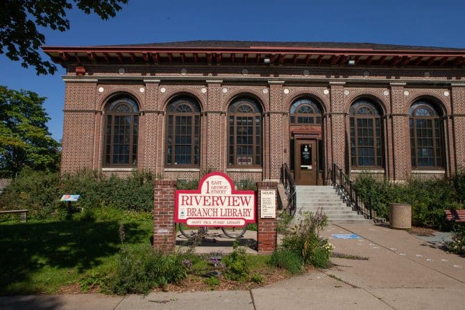rv_2022 Riverview Library